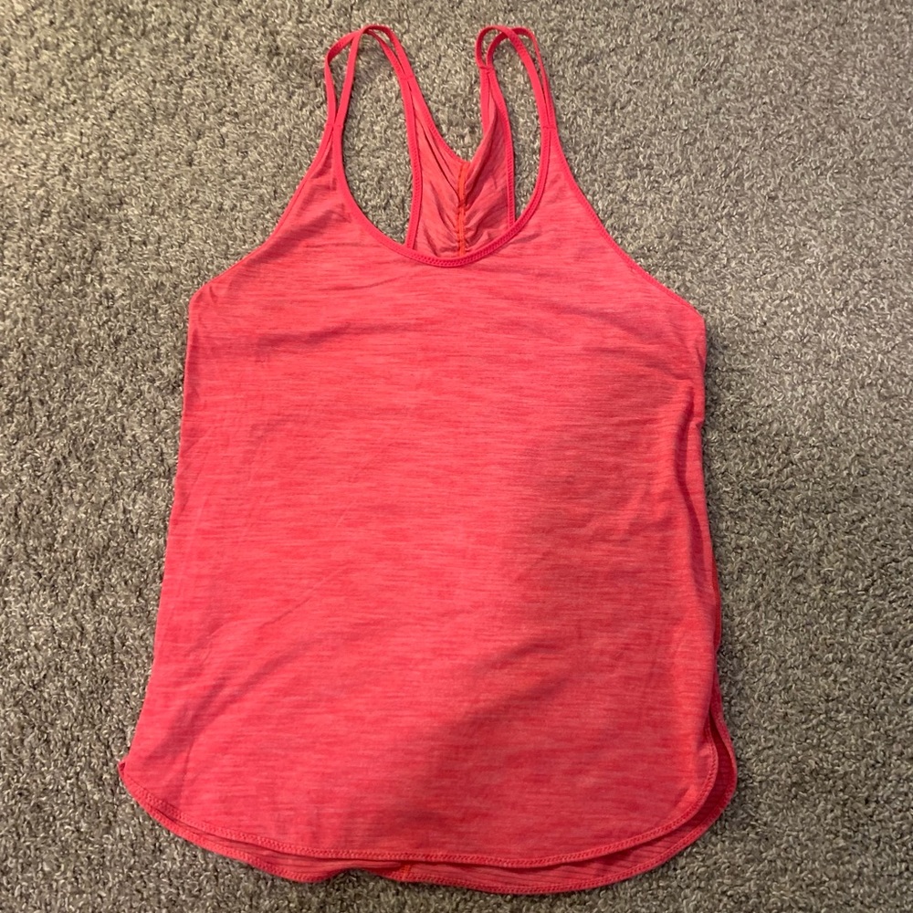Lululemon tank